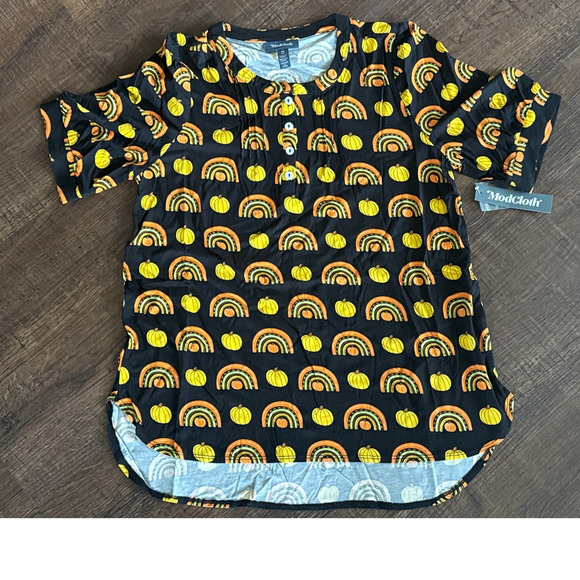 Modcloth Winning Them Over Pumpkin Rainbow Fall Halloween Black Top Women S NWT - Picture 2 of 7